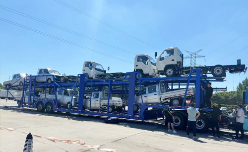 How many cars can be transported by a car carrier semi trailer