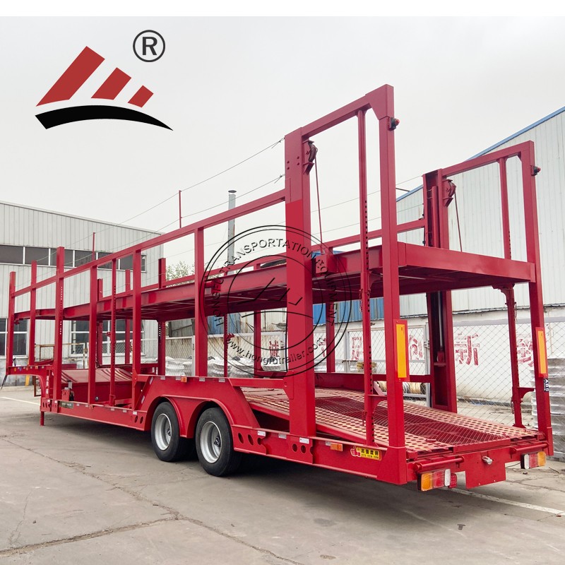 Двухосные 6-местные автомобили с полуприцепом-перевозчиком Двухосные 6-местные автомобили с полуприцепом-перевозчиком